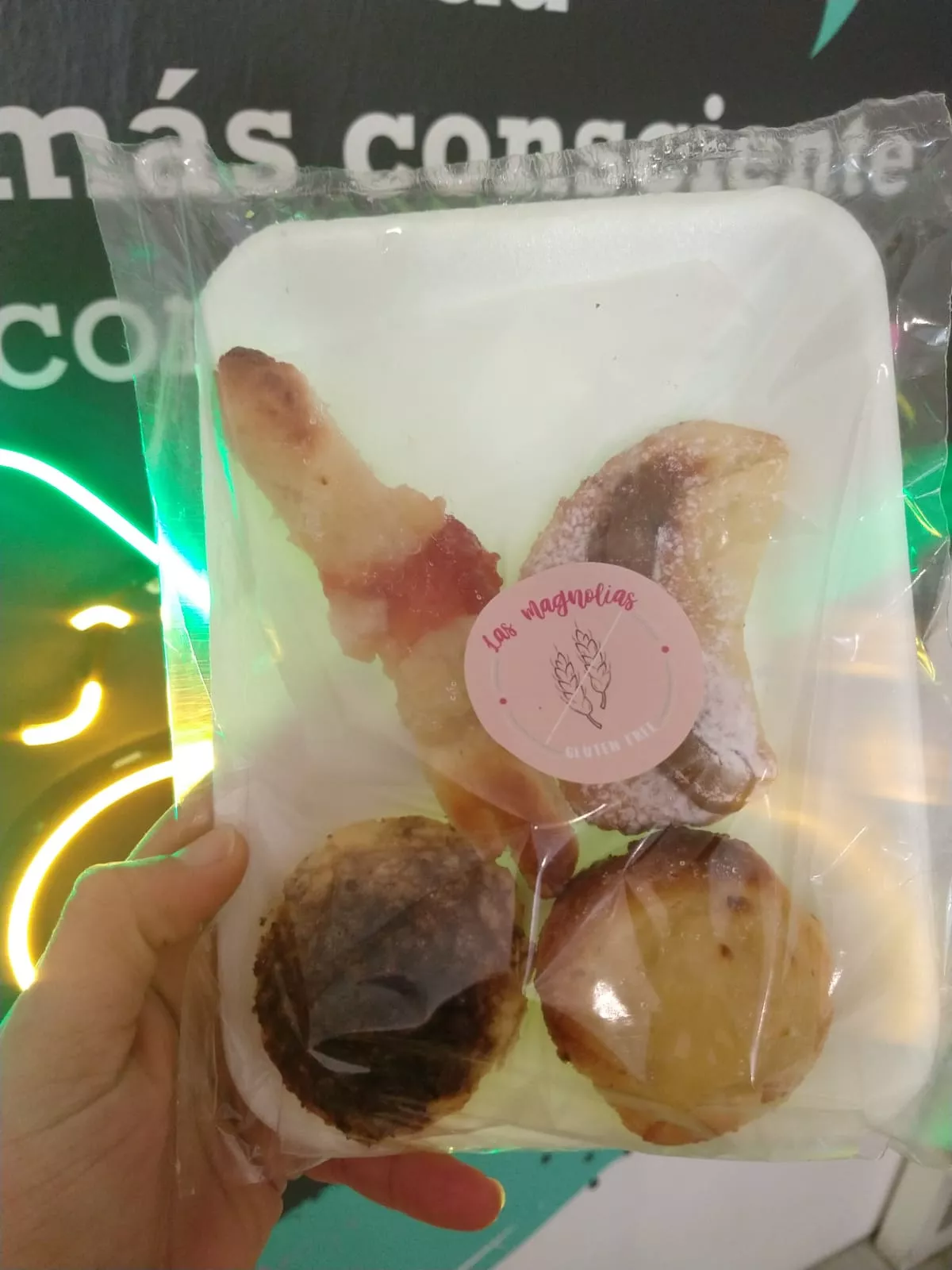 Bandeja De Facturas Surtidas X 3 Unidades Sin Tacc Las Magnolias