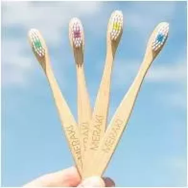 Cepillo De Dientes Meraki Bamboo Medio